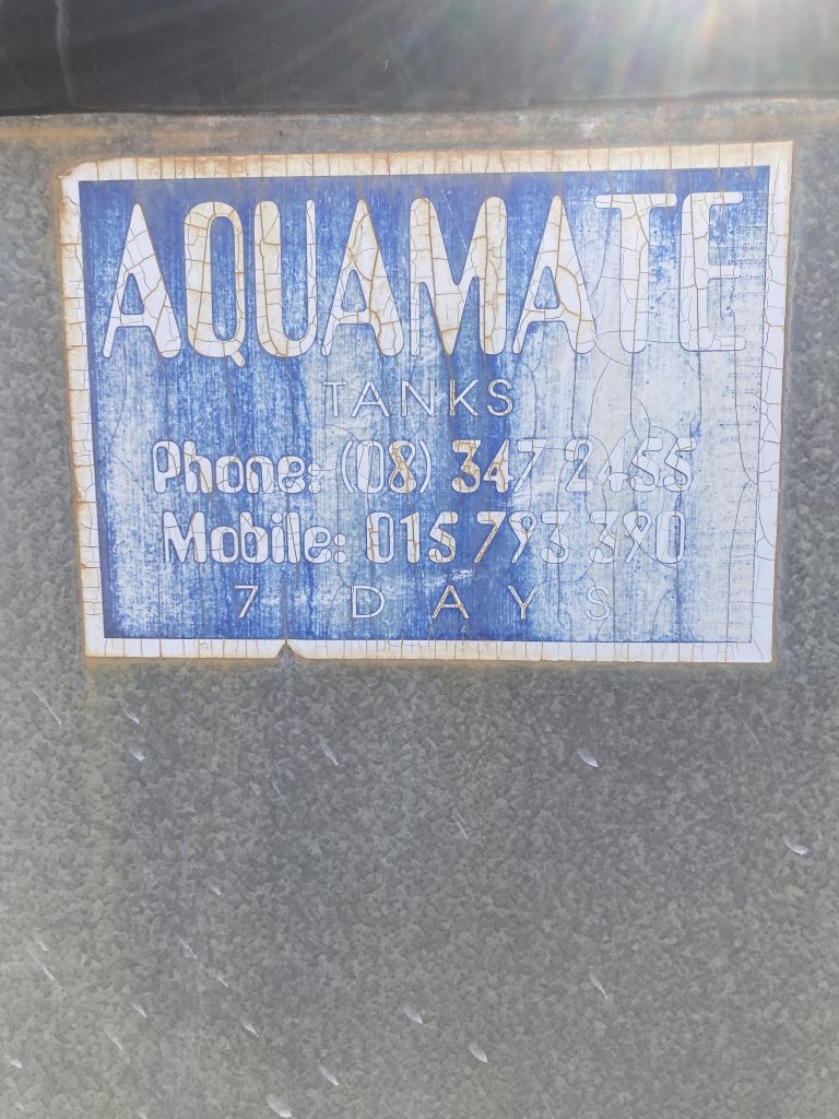 1990 Aquamate Water Tank